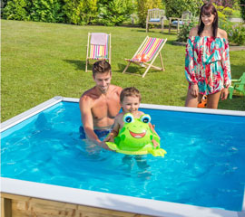 Наземний басейн дерево