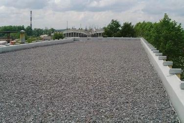 Баластні покрівлі мягкий плоский дах з насипом 